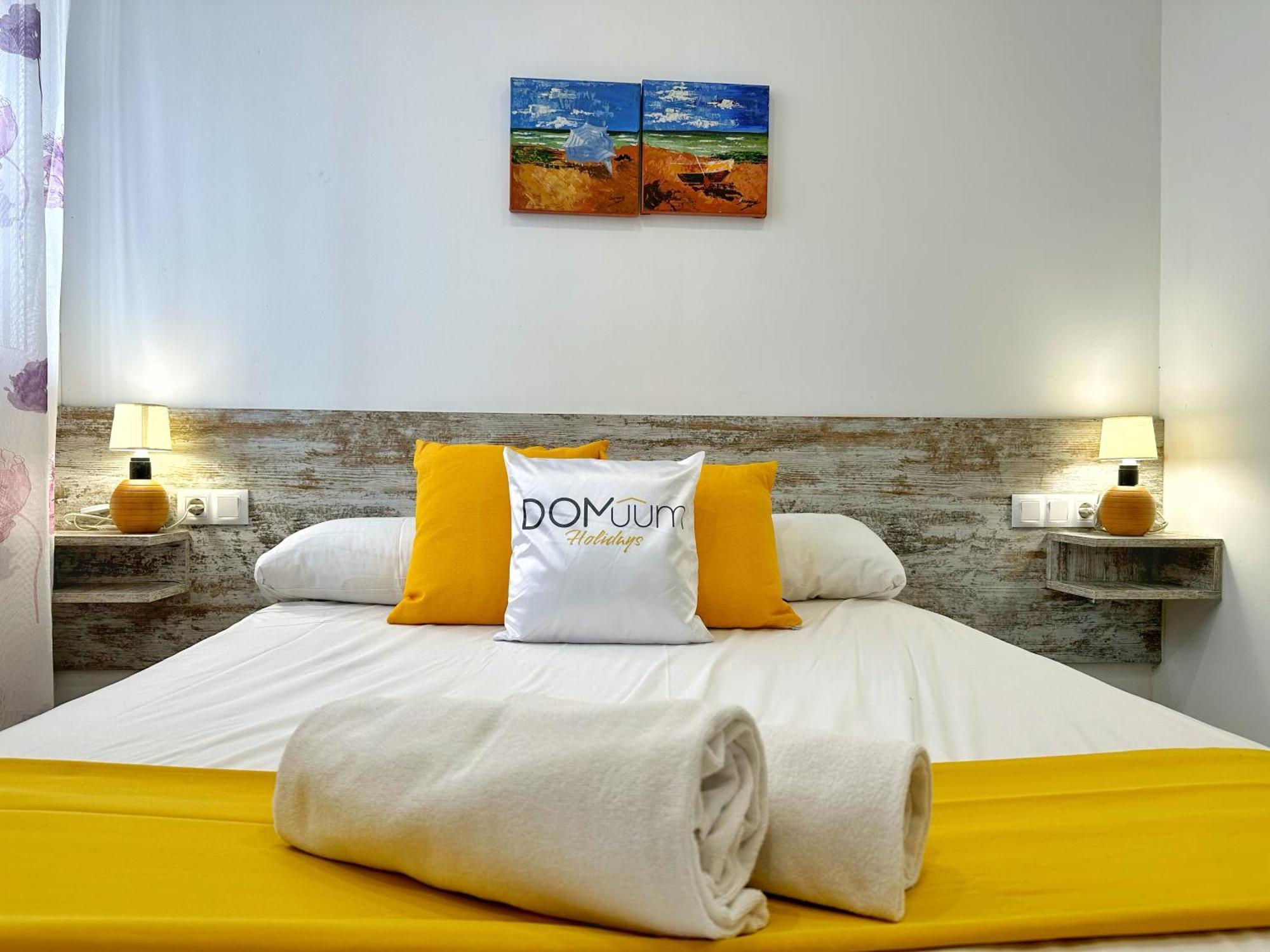 Domuum Holidays - Pino Alto Apartment Salou Luaran gambar